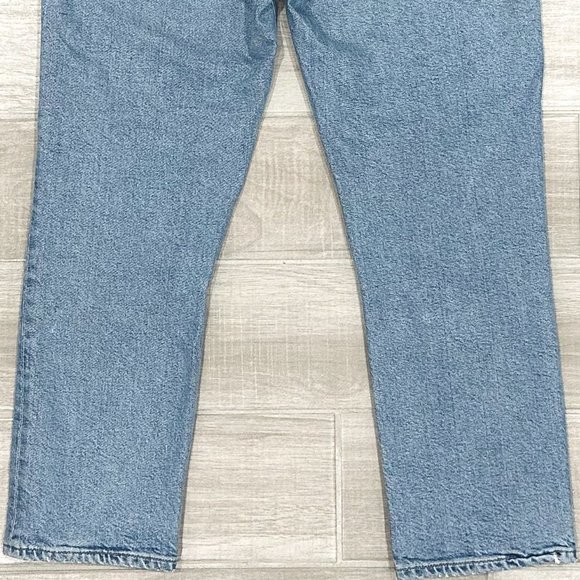 Agolde Riley High Rise Straight Crop Jeans in Shiver Light Wash Denim Size 30 - Picture 9 of 15
